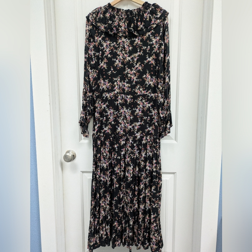 Sonmer Lola Floral Ruffle Dress - Picture 9 of 12